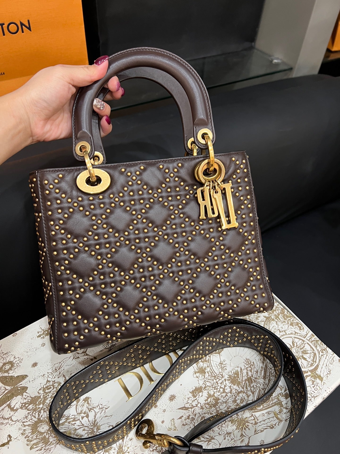 Lady Dior stud medium
