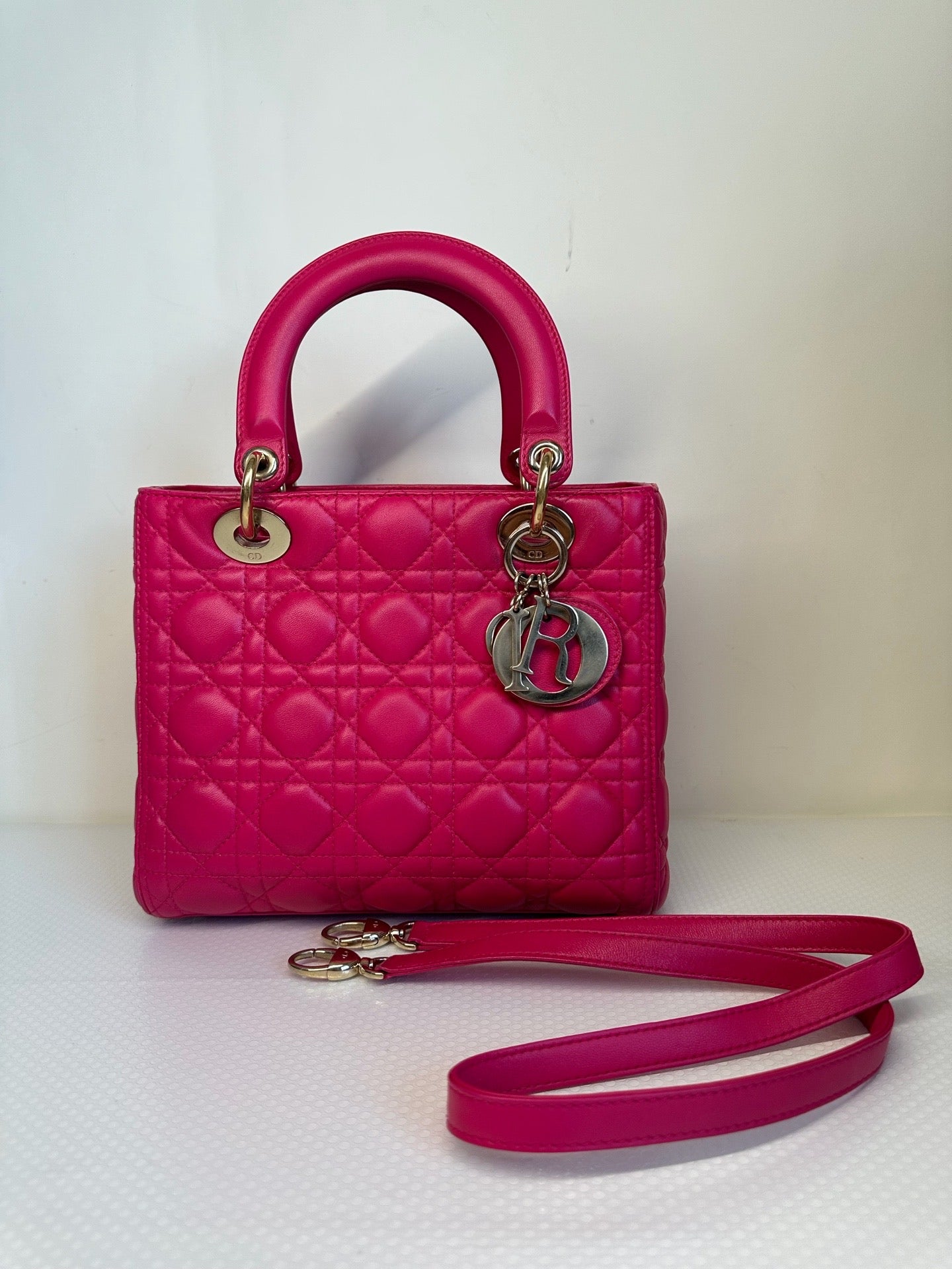 Lady Dior pink medium