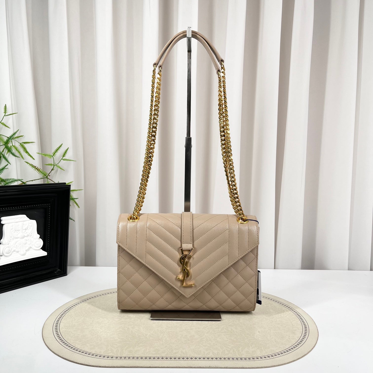 SAINT LAURENT Envelope Bag