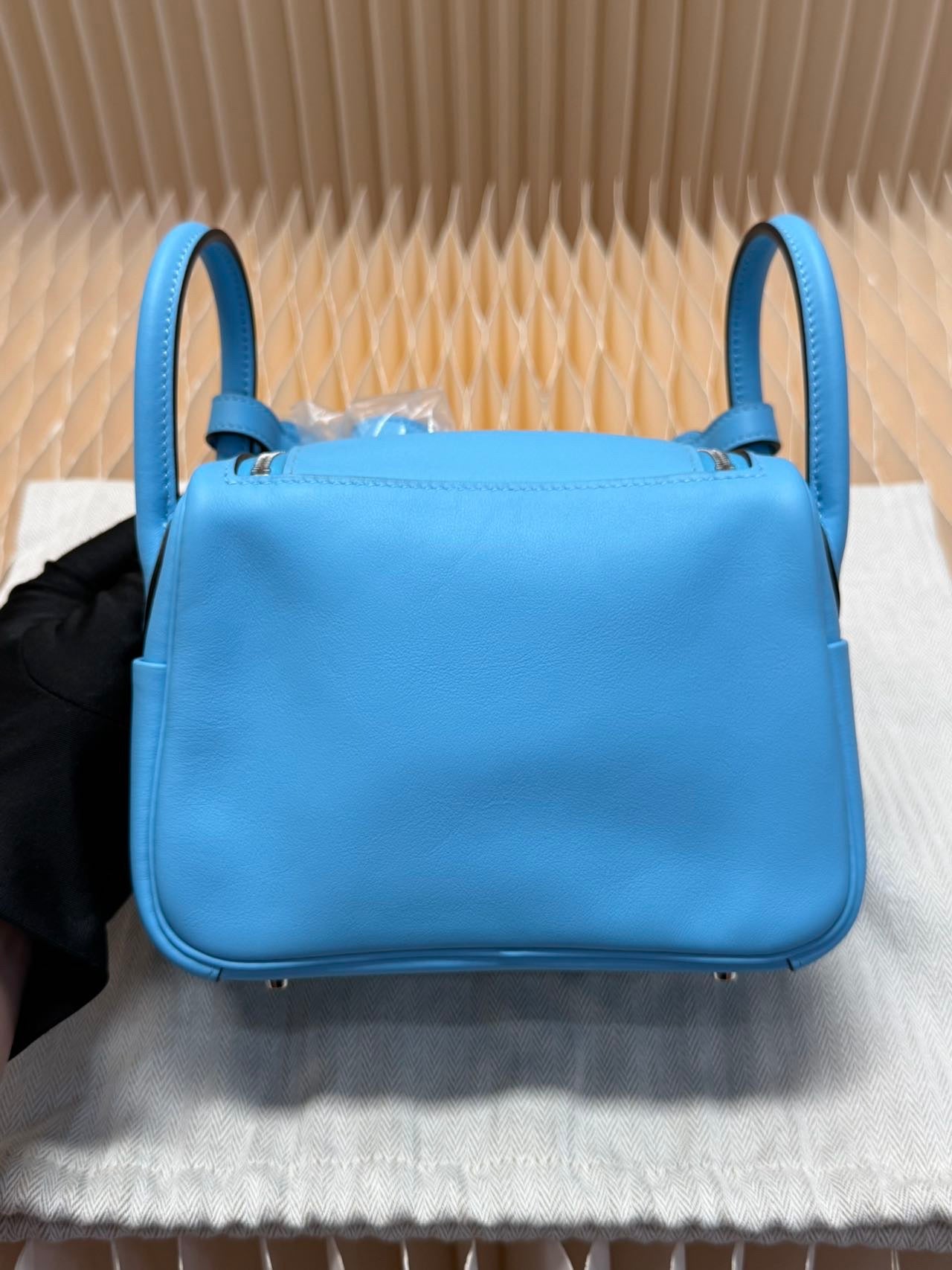 Hermès Mini Lindy 19 Bleu