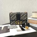Dior 30 Montaigne Medium Oblique Jacquard