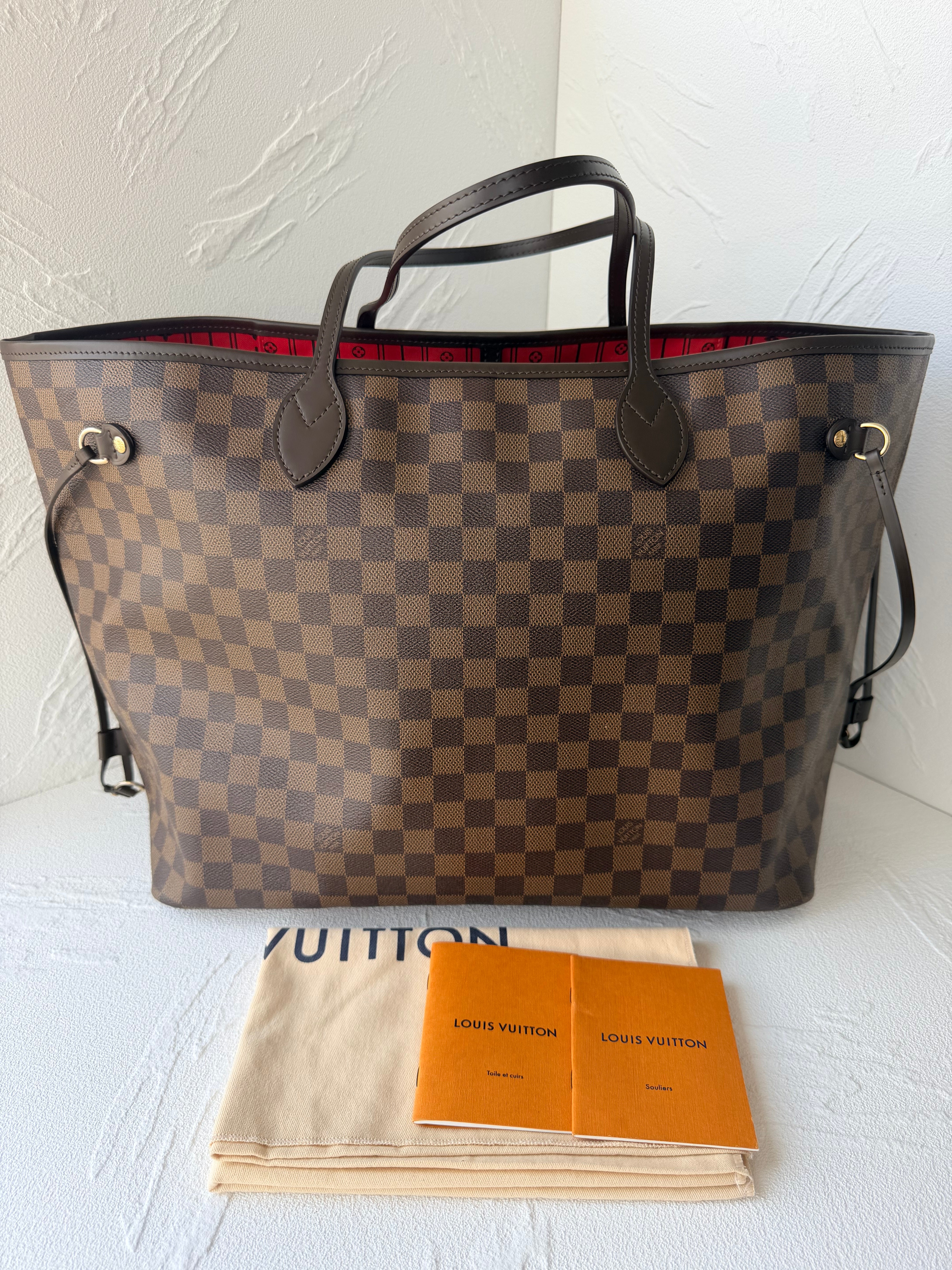 Louis Vuitton Neverfull GM Tote Bag