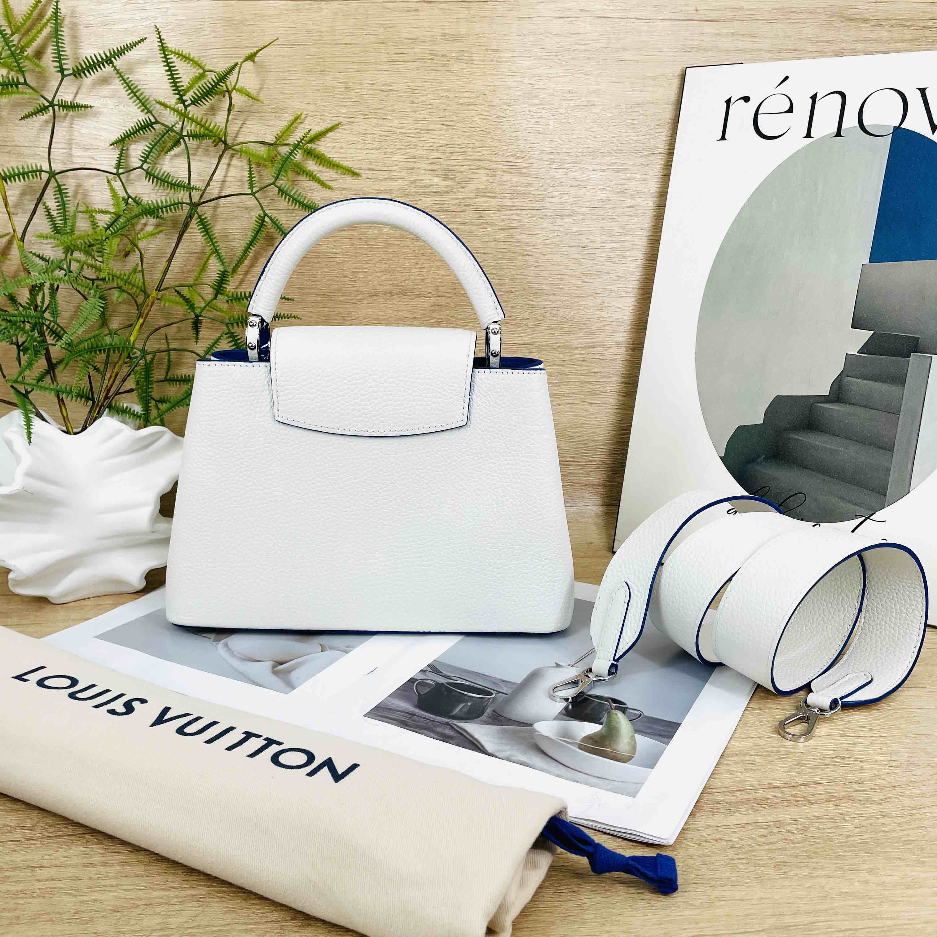 Louis Vuitton Capucines BB Shoulder Bag