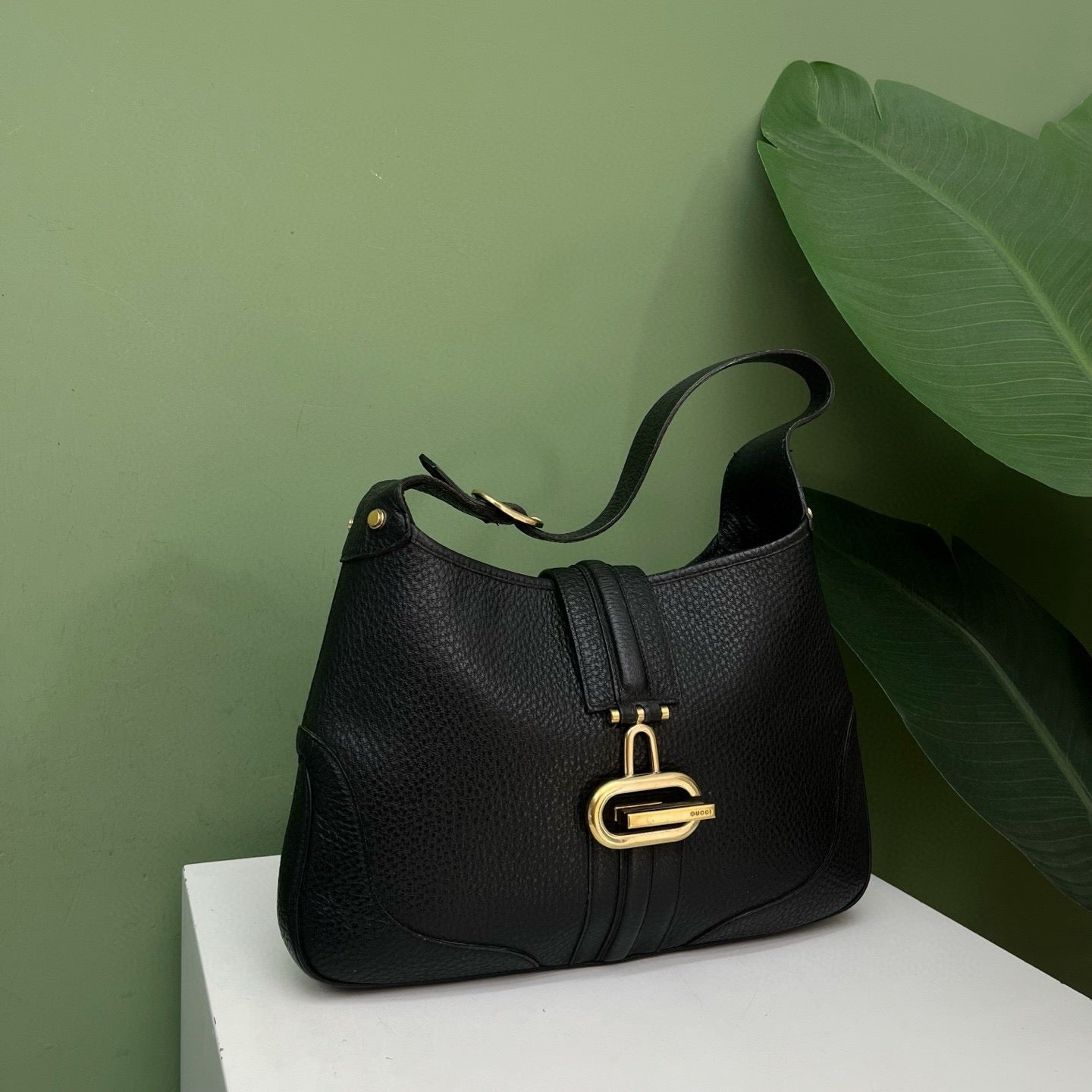 Gucci Jackie Vintage G-Lock