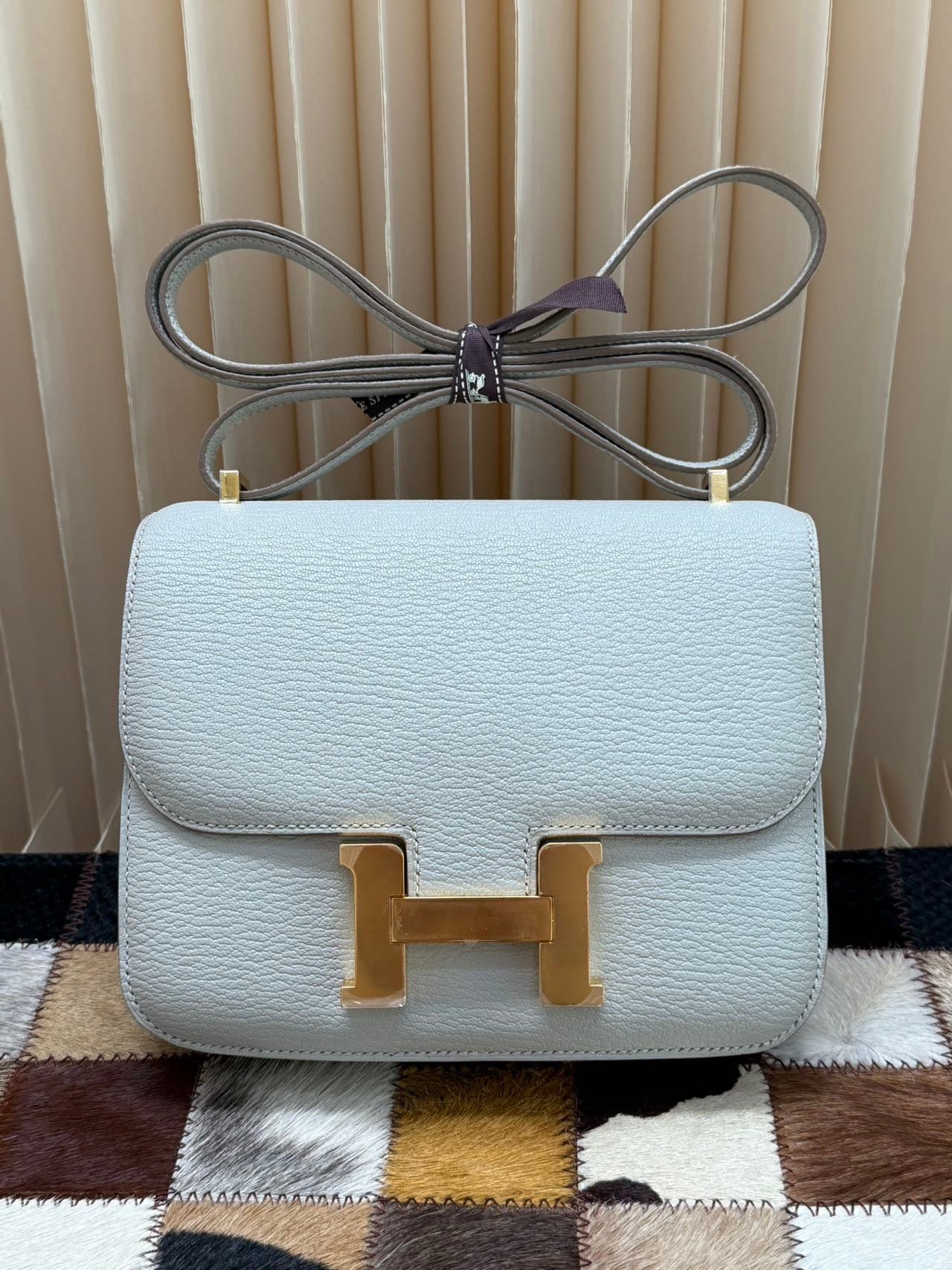 Hermes Constance 19 Gris Perle
