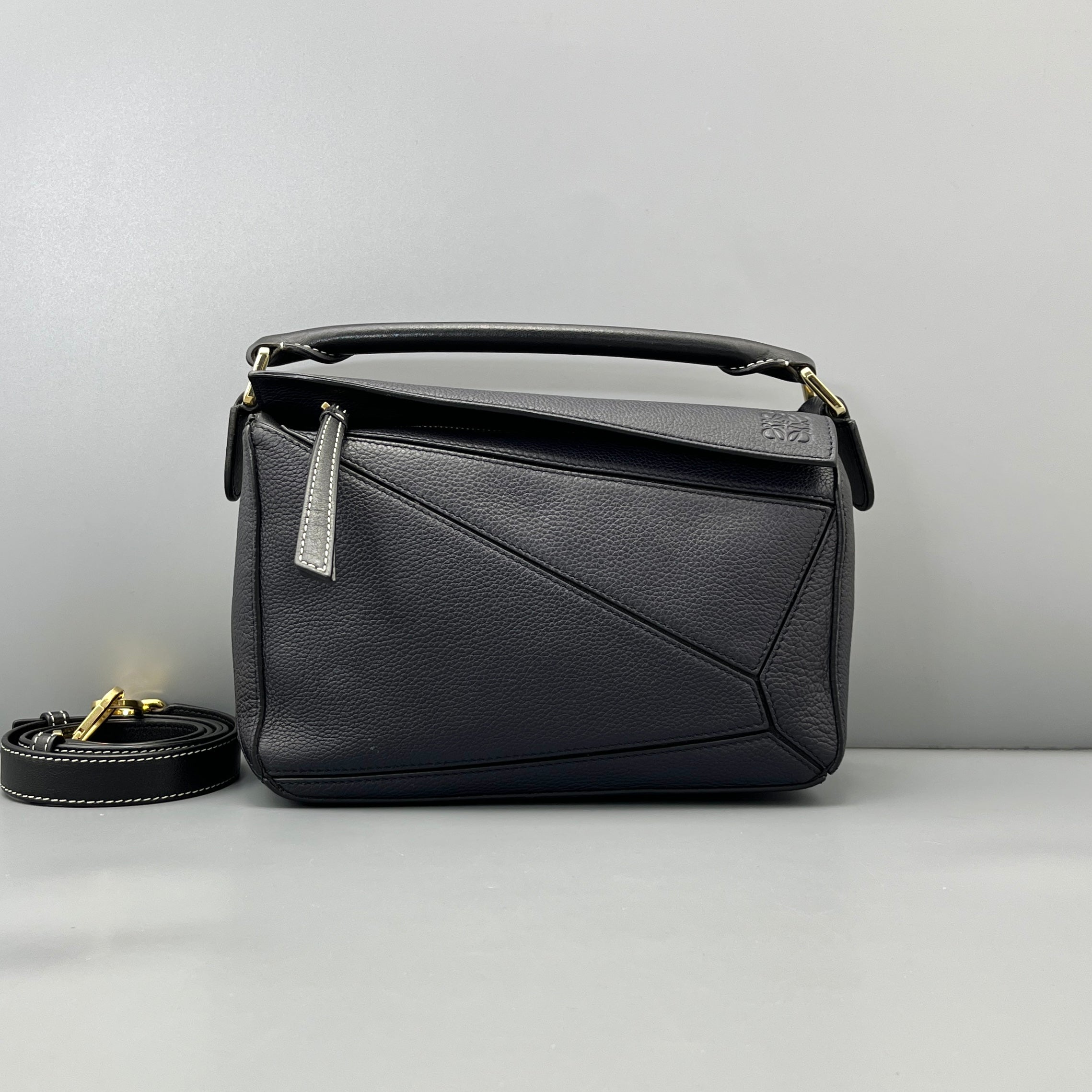 Loewe Puzzle Small Dark Navy