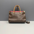 Louis Vuitton Pallas MM Handbag in Classic Monogram
