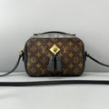 Louis Vuitton Monogram Canvas