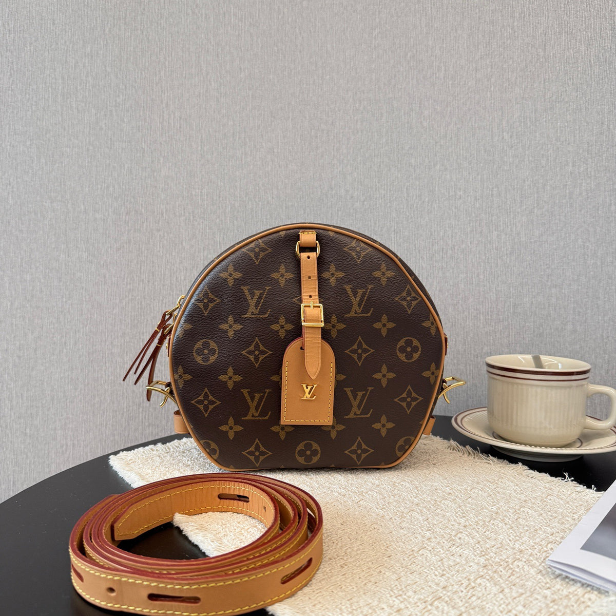 Louis Vuitton Boite Chapeau Souple