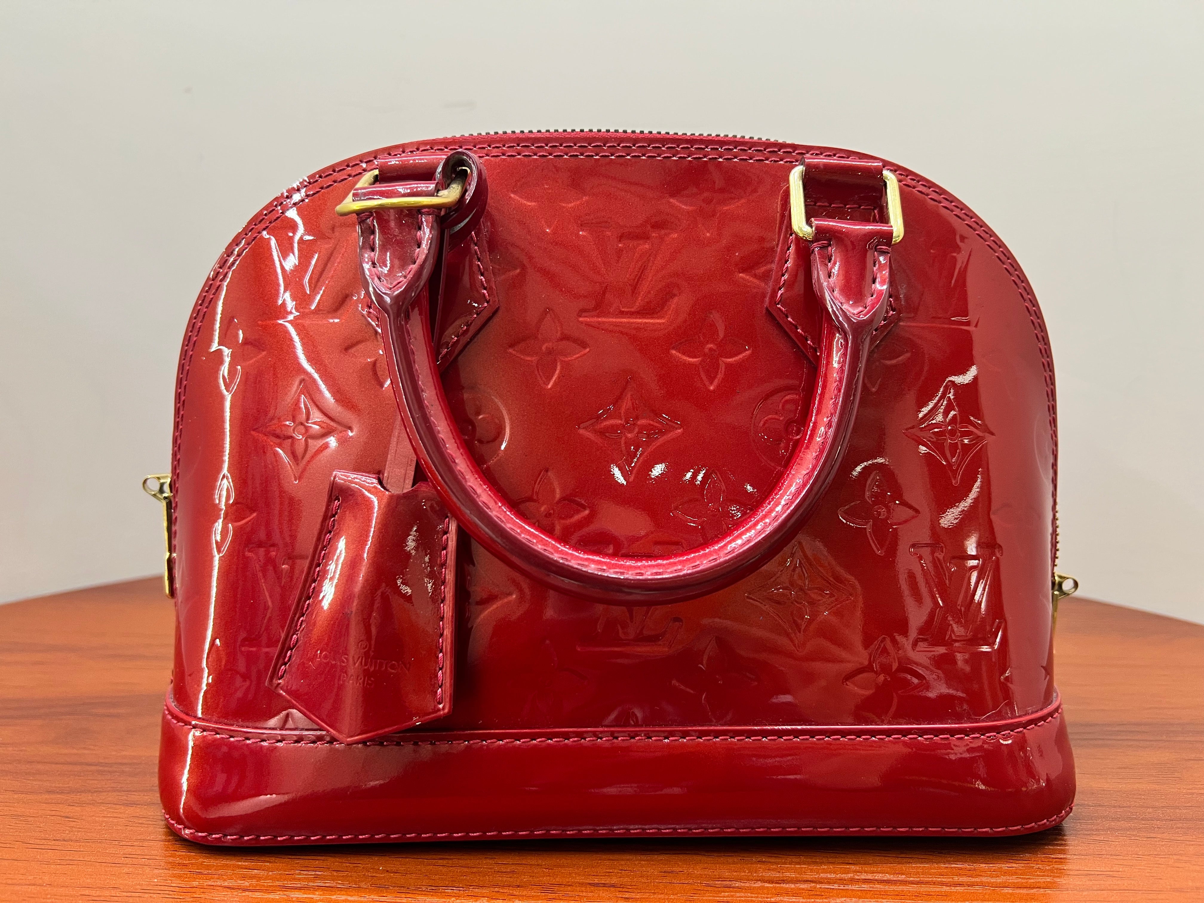 Alma bb patent leather red