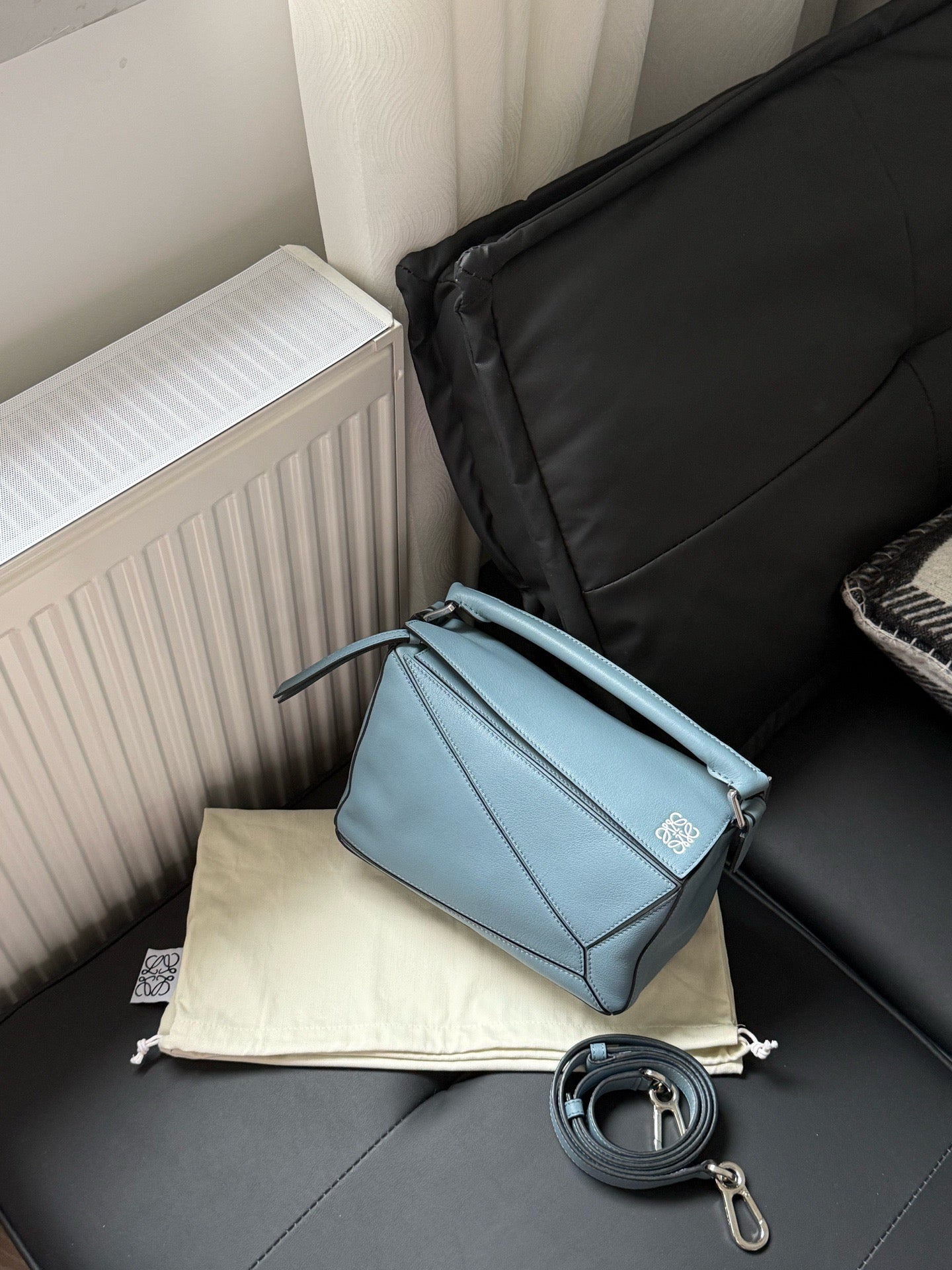 Loewe puzzle small blue