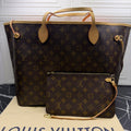 Louis Vuitton Neverfull MM Tote Bag in Classic Monogram