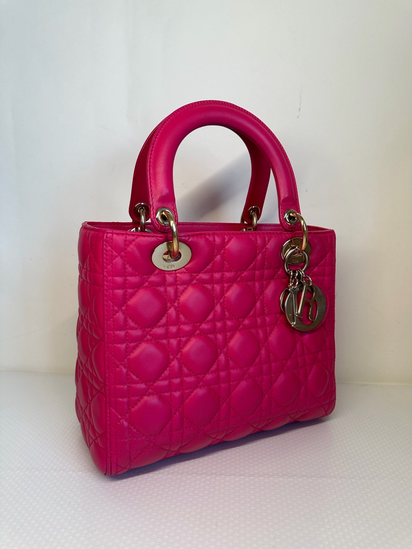Lady Dior pink medium