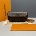 Louis Vuitton Ivy Wallet On Chain