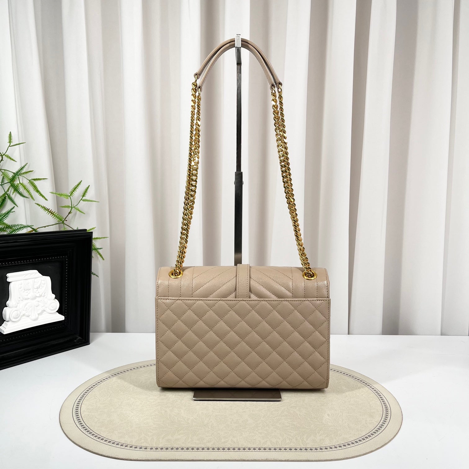 SAINT LAURENT Envelope Bag