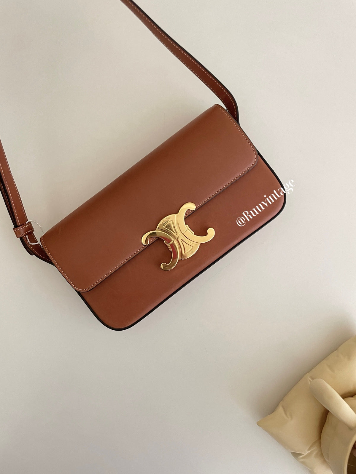 CELINE Triomphe Long Tan