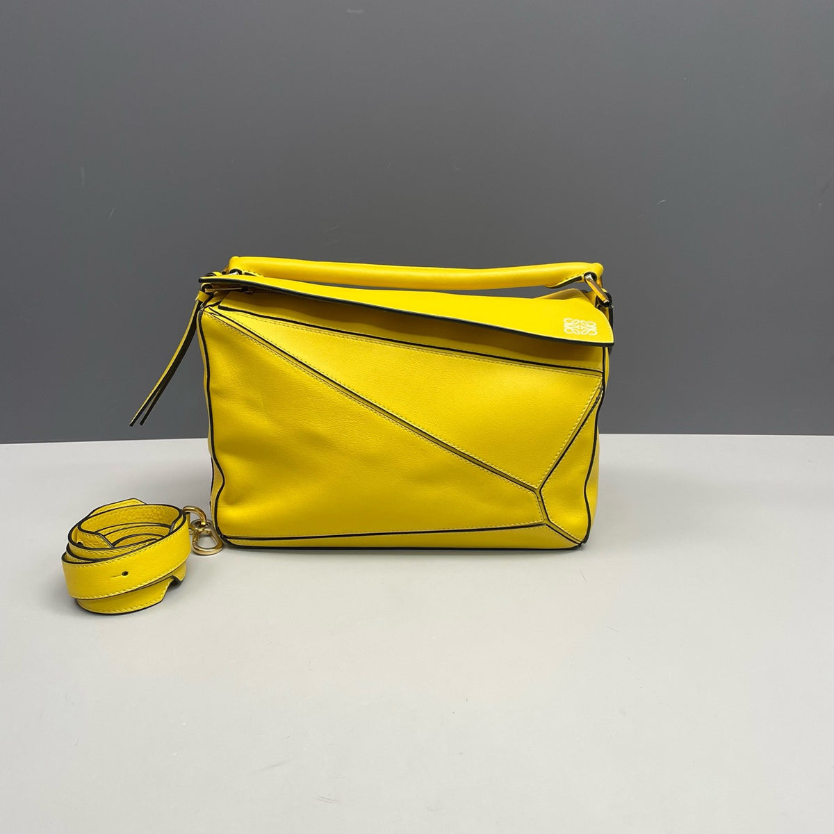 Loewe Puzzle Medium Bag, Bright Yellow