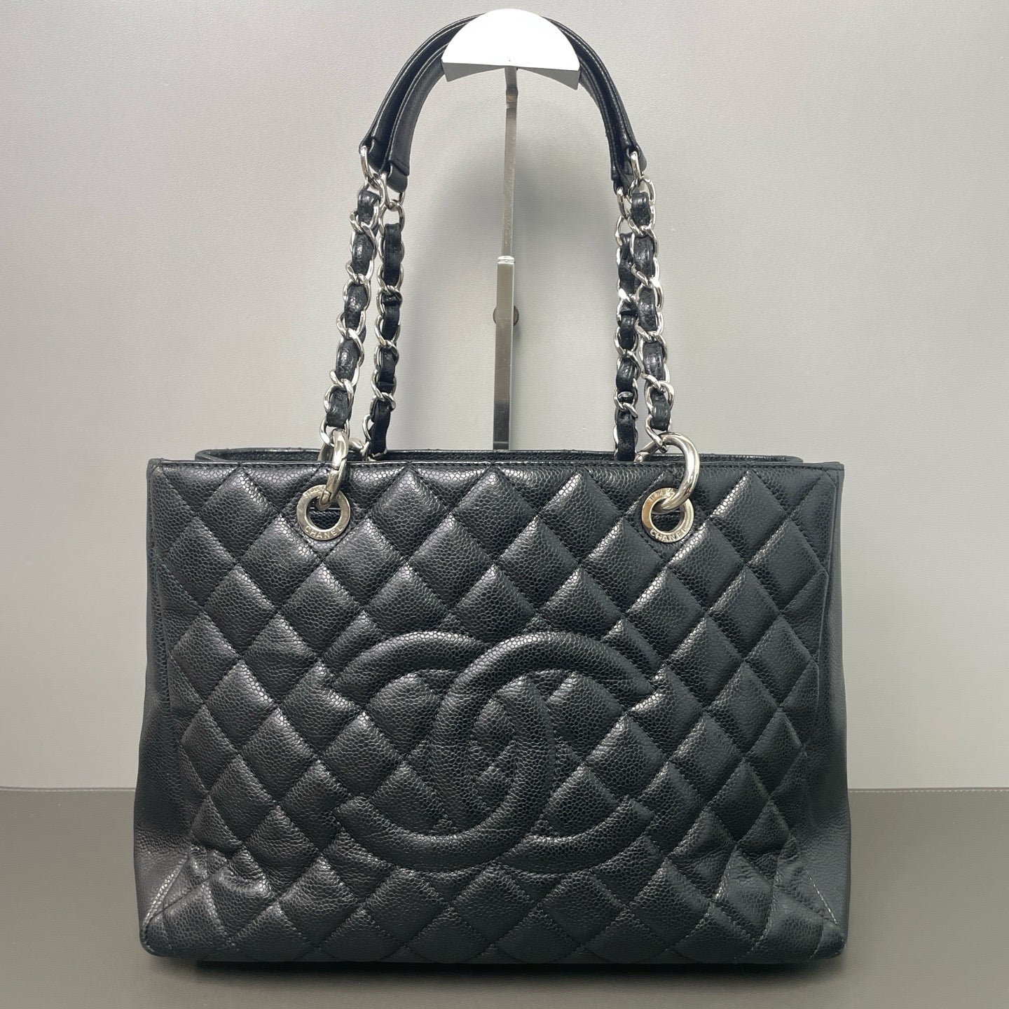 Chanel Grand Shopping Tote (GST) (Series13）