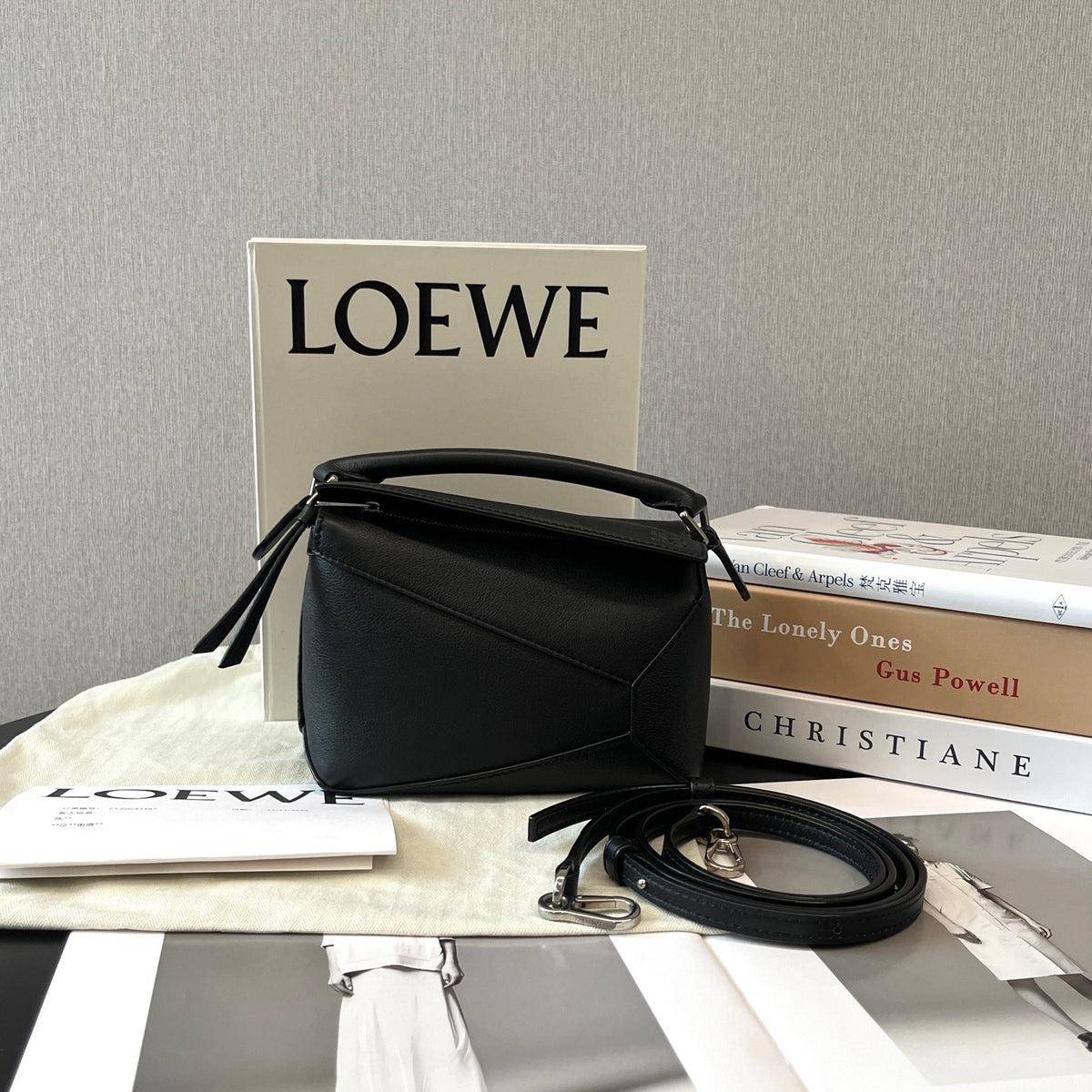 Loewe Puzzle Mini, Black