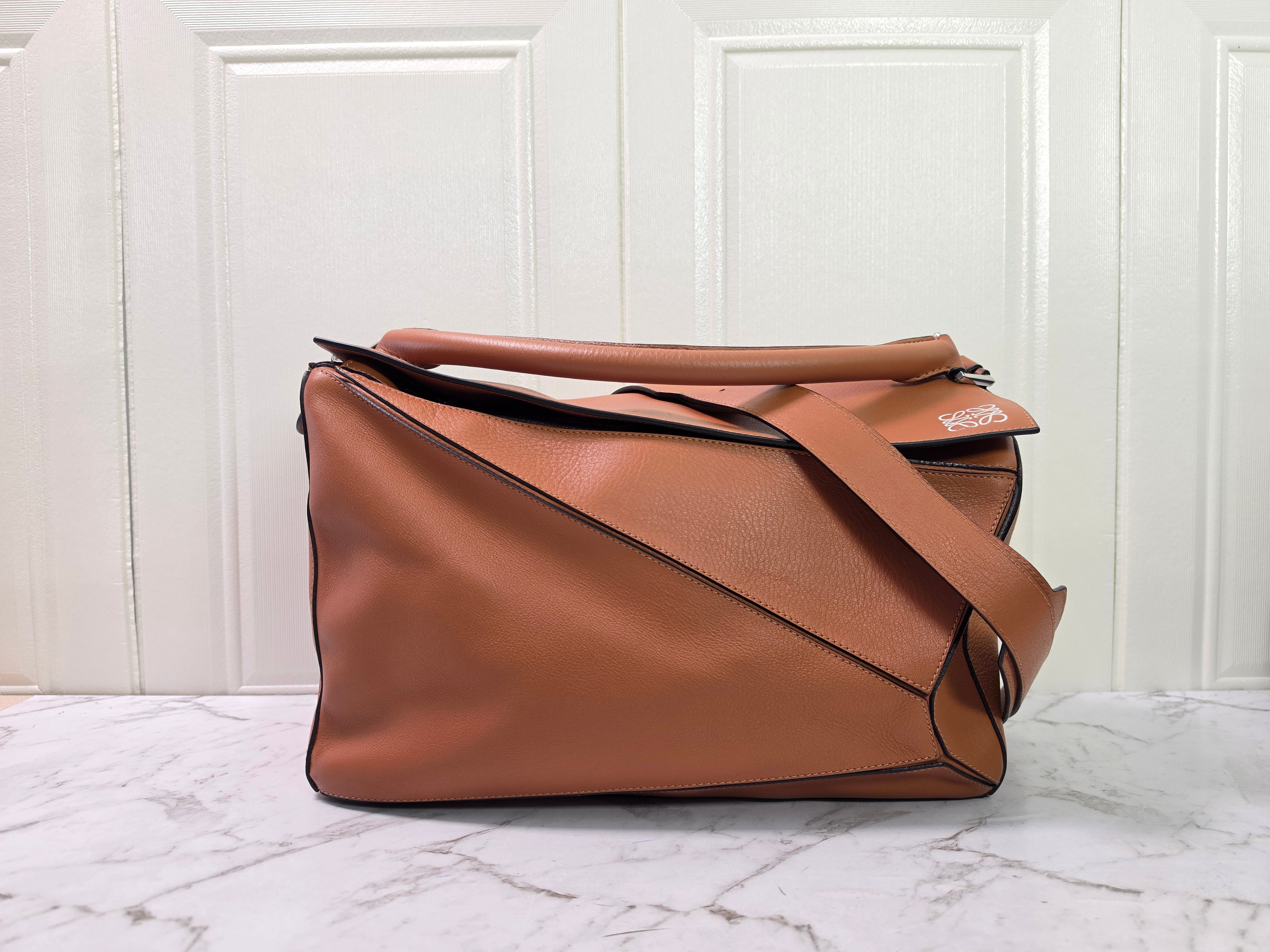 Loewe Puzzle Large Tan