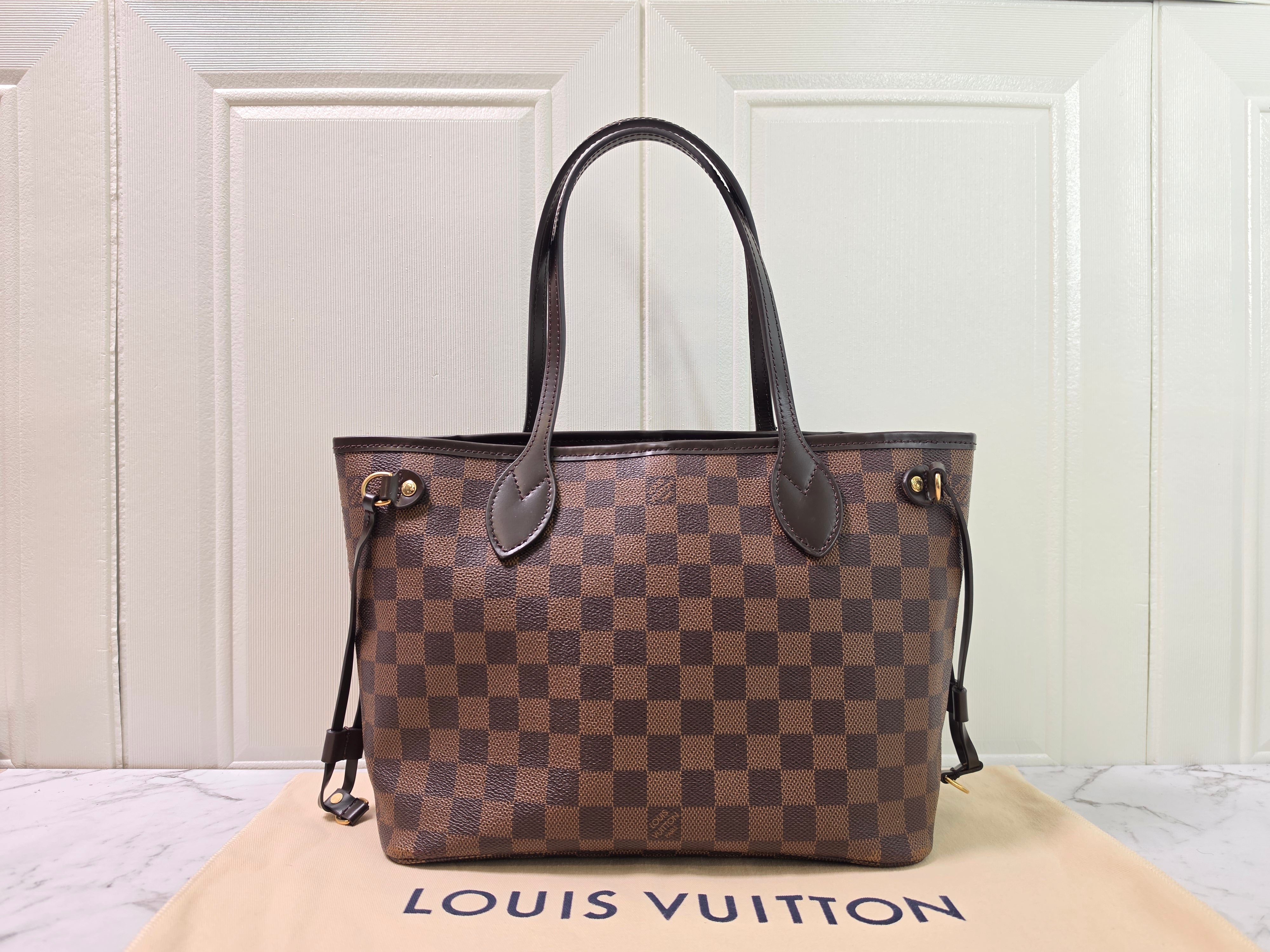 Louis Vuitton Neverfull BB Damier Ebene Tote