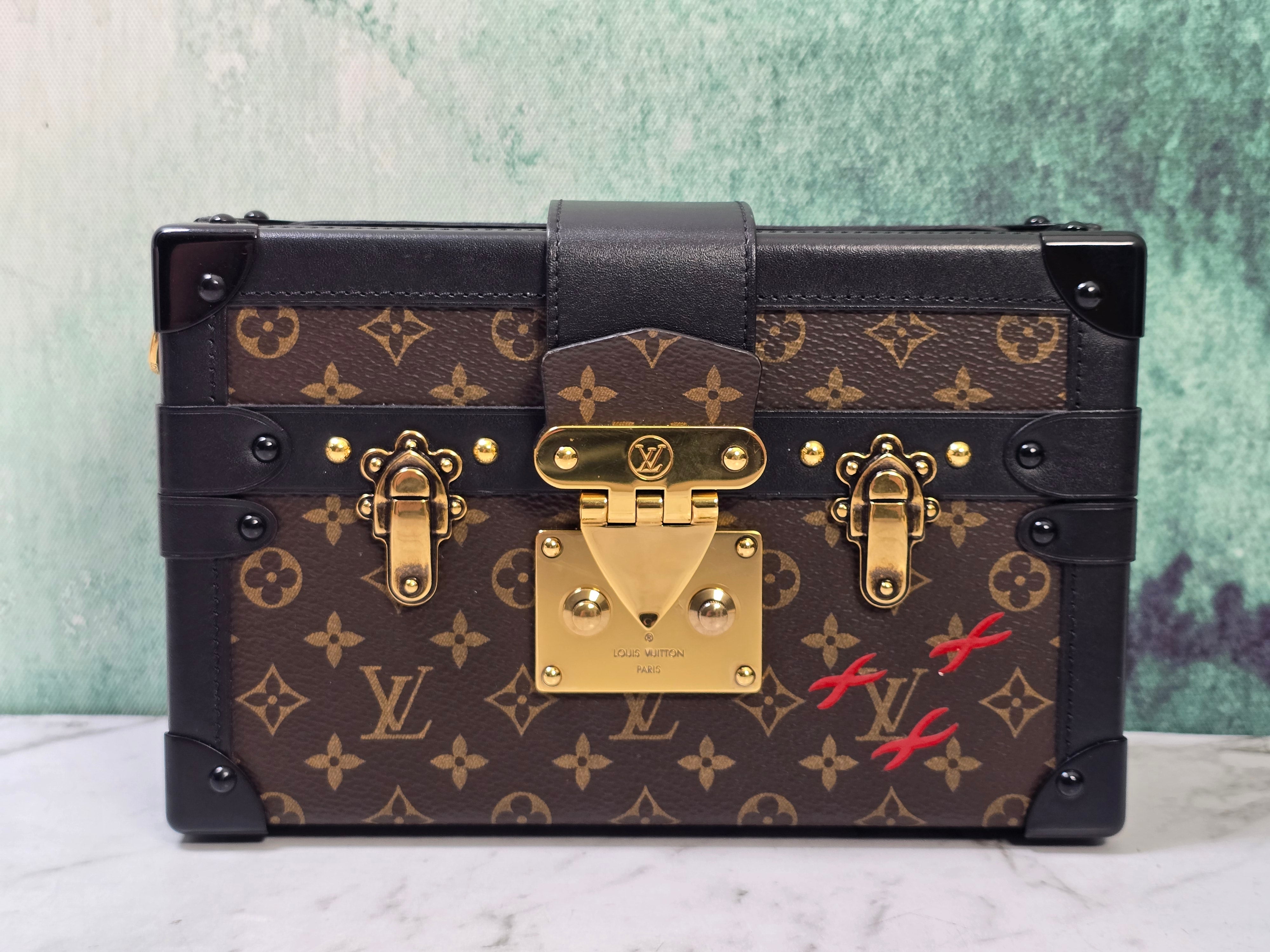 Louis Vuitton Petite Malle 20cm