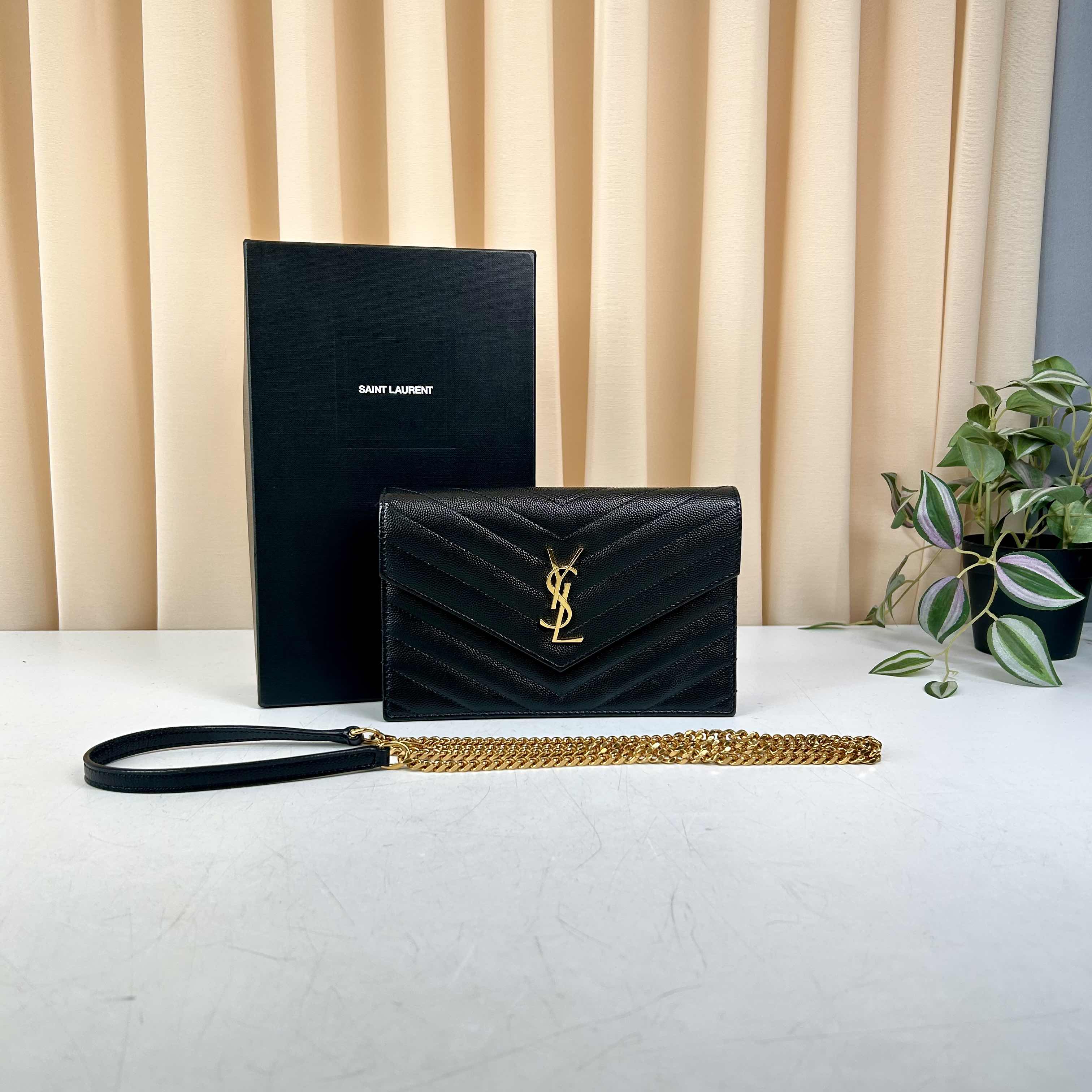 Saint Laurent Envelope WOC