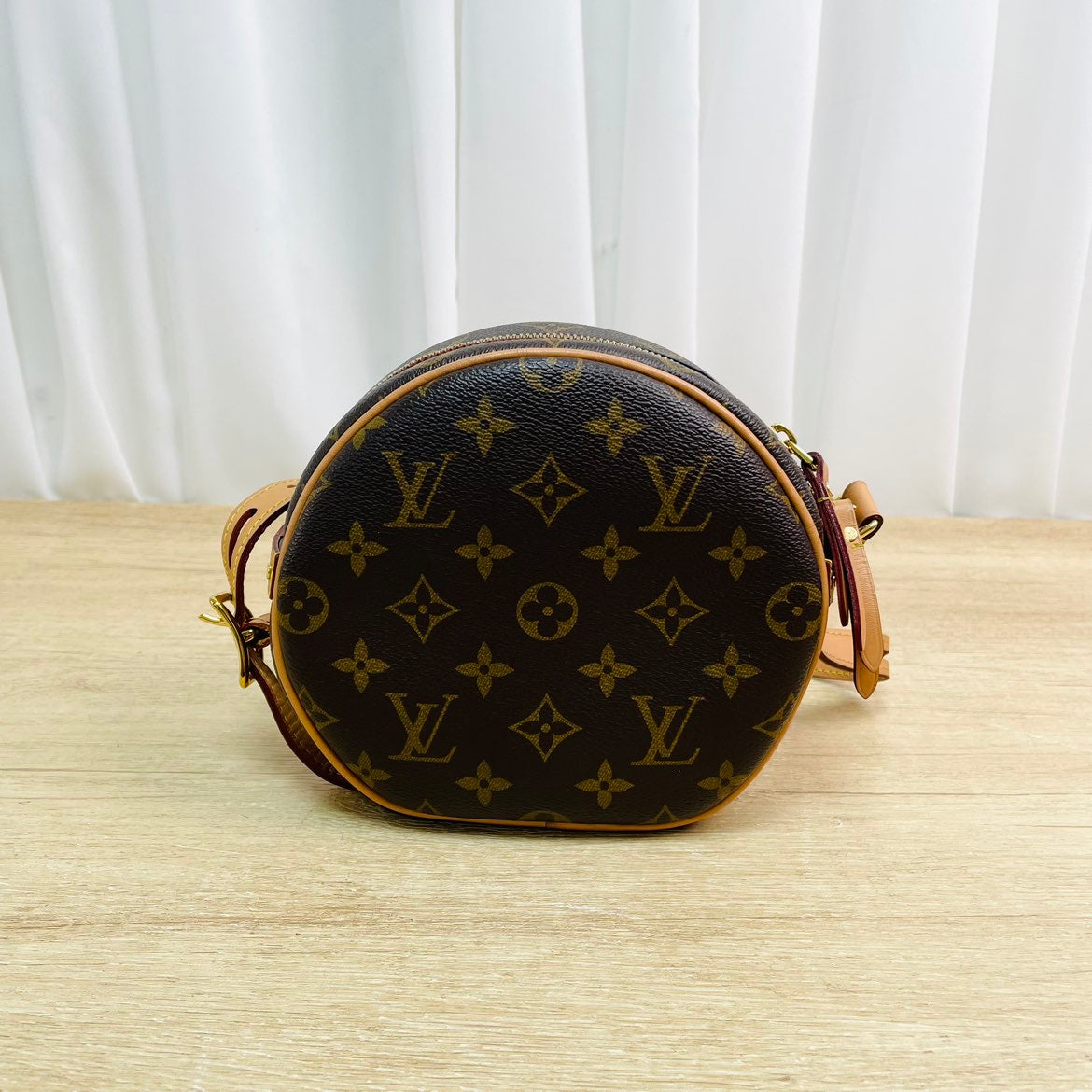 Louis Vuitton Boite Chapeau Souple