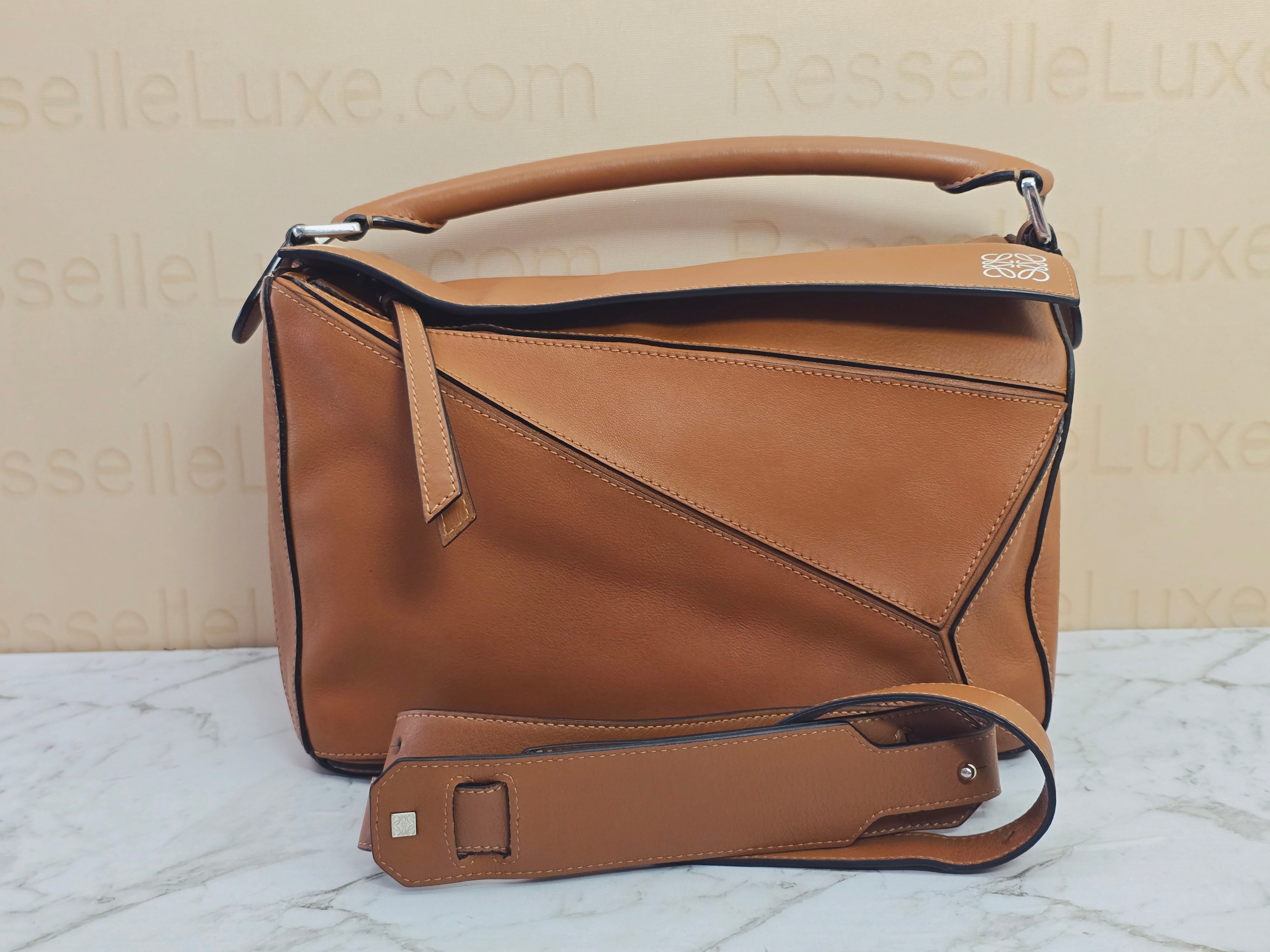 Loewe Puzzle Tan Medium