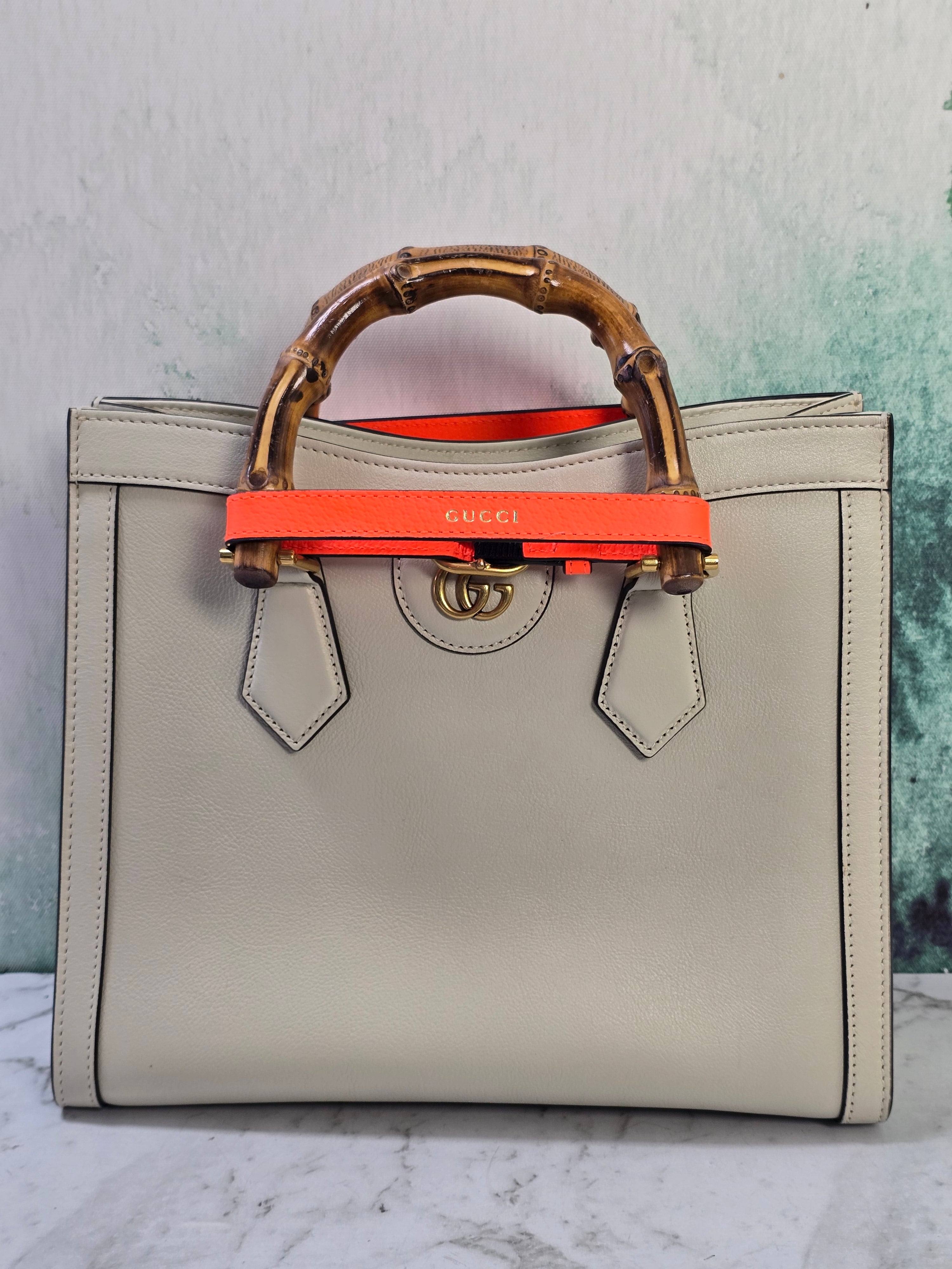 Gucci Diana Bamboo Small