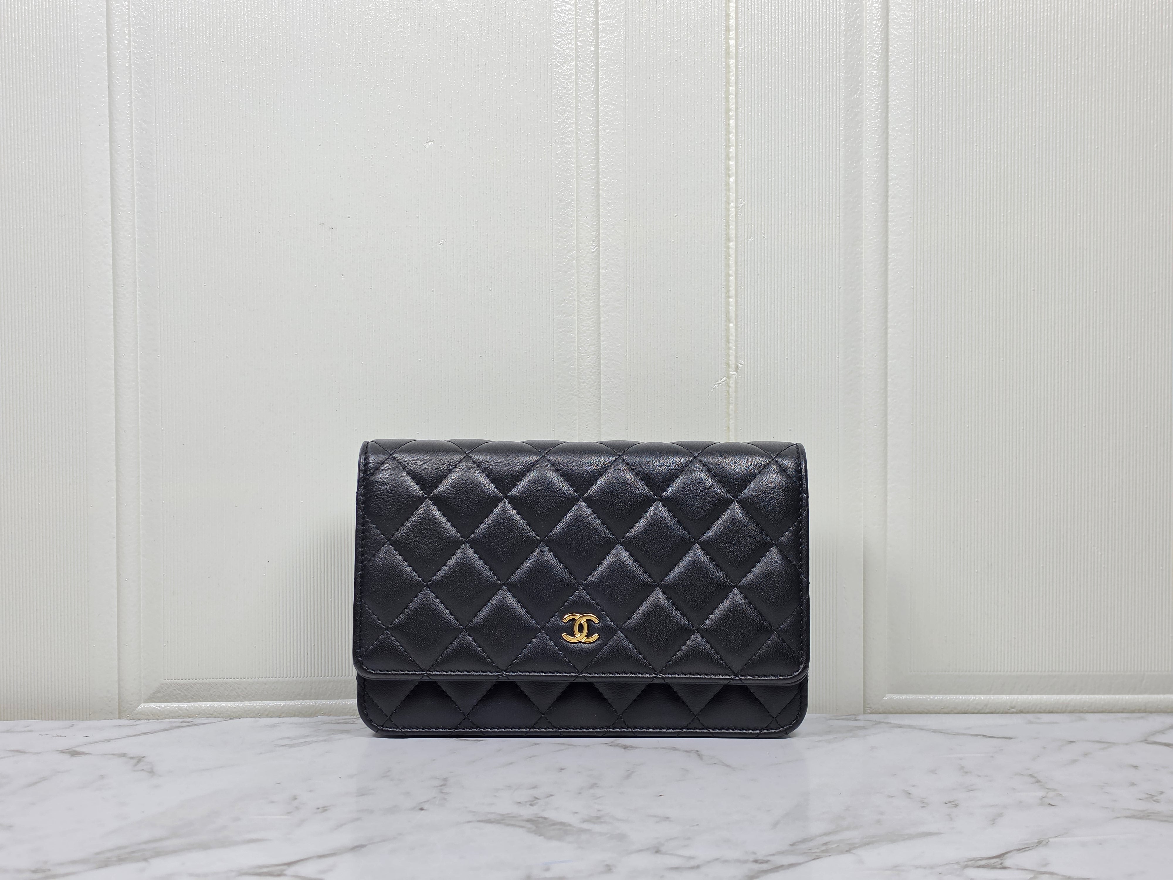 Chanel Wallet on Chain (WOC) Black