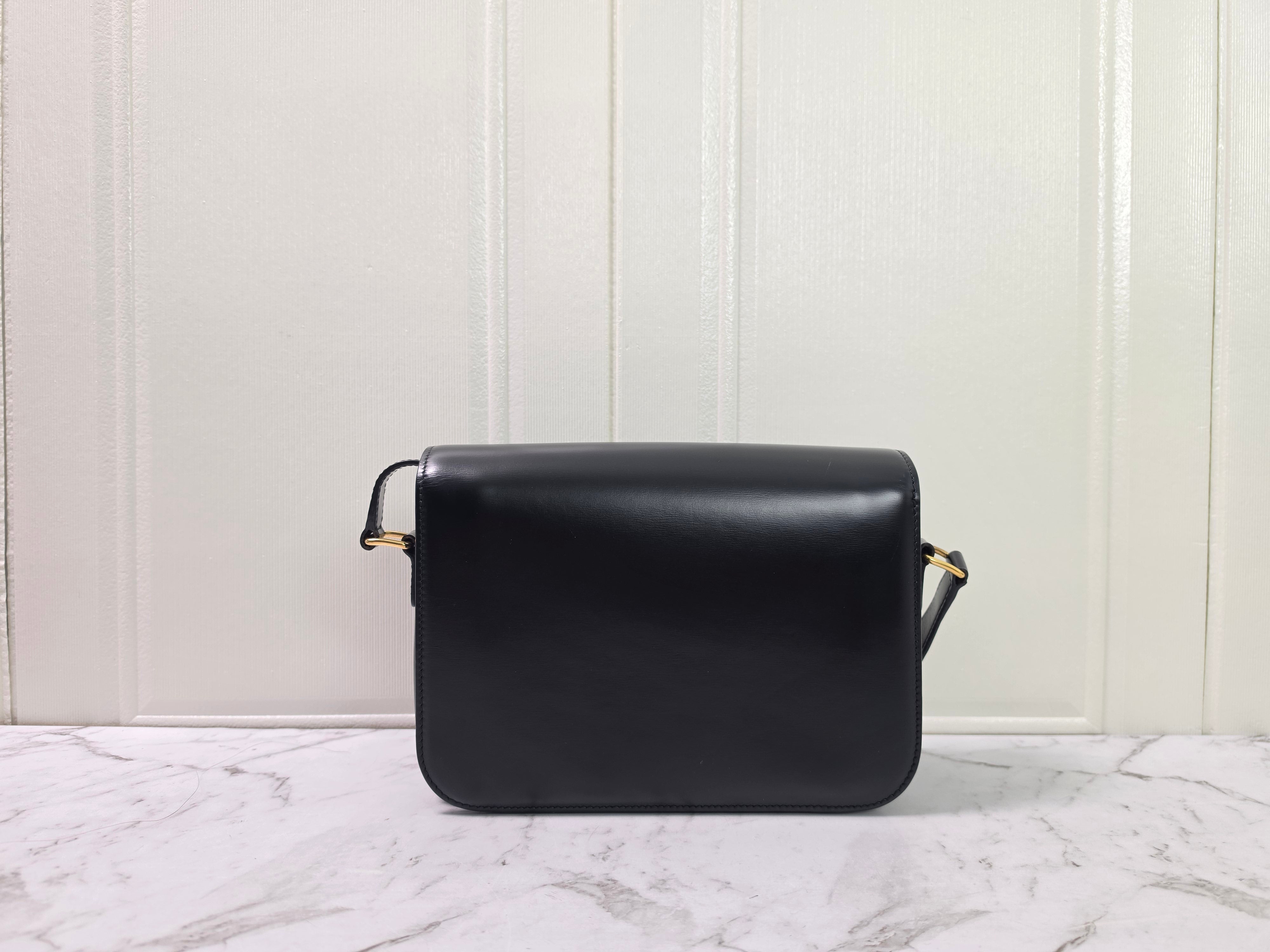 Celine Triomphe Medium Black